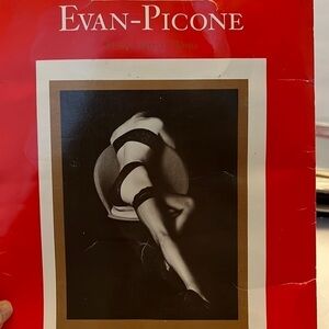 Evan-Picone Thigh High Stockings Black Onyx with Silver Seam Size Long
